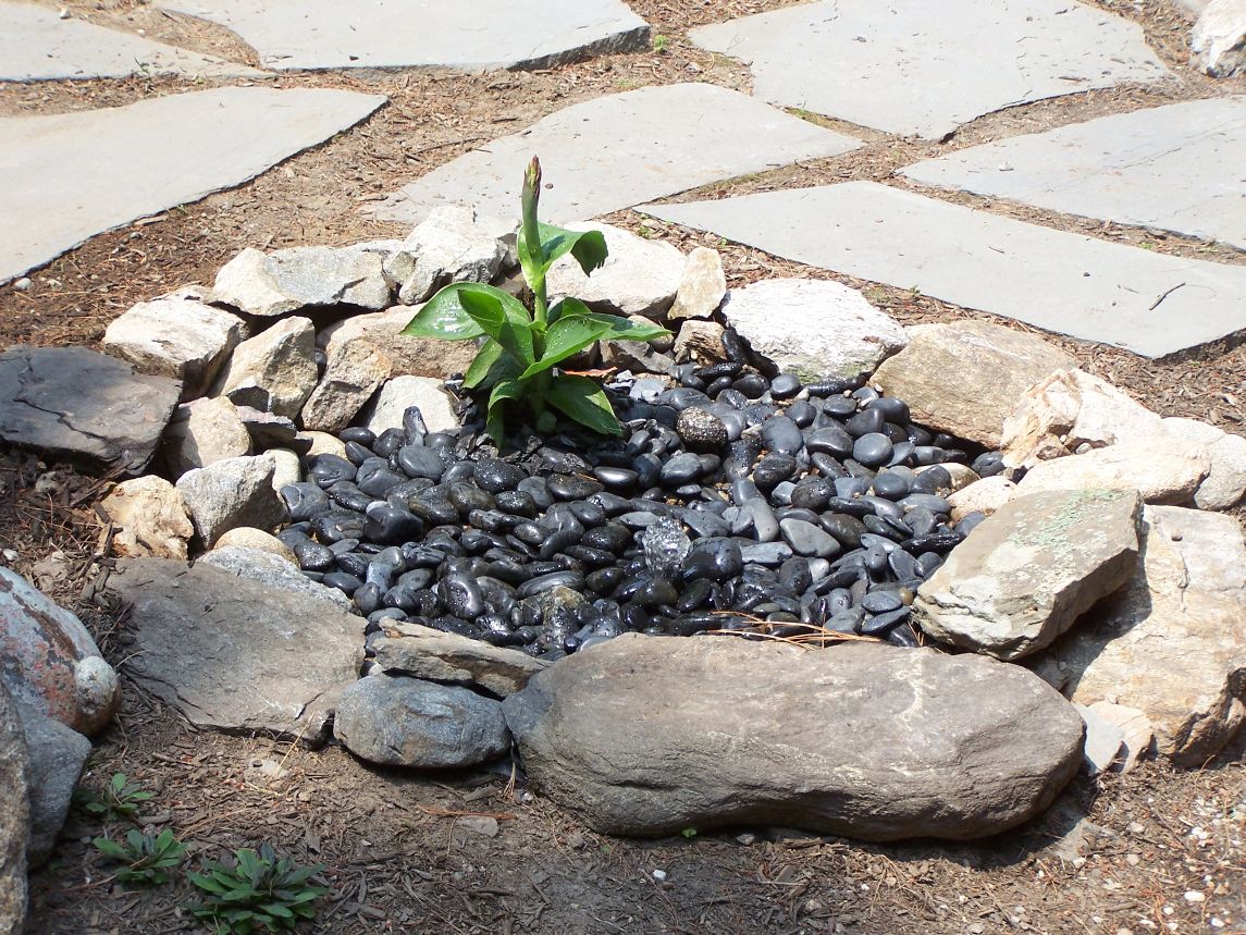 Bubbler water feature landscape installation services